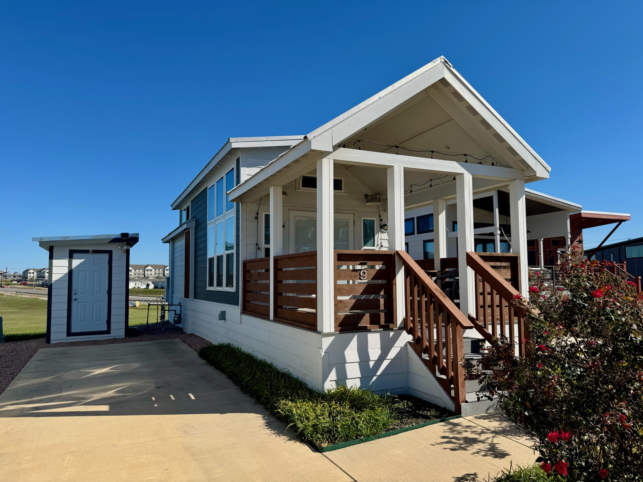 Tiny Homes vs. Manufactured Homes: What’s the Real Difference?